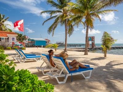 Sunbreeze Hotel Belize Beach Pier Dive Shop