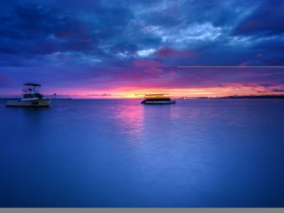 Captain Dons Habitat - Bonaire dive boats at sunset