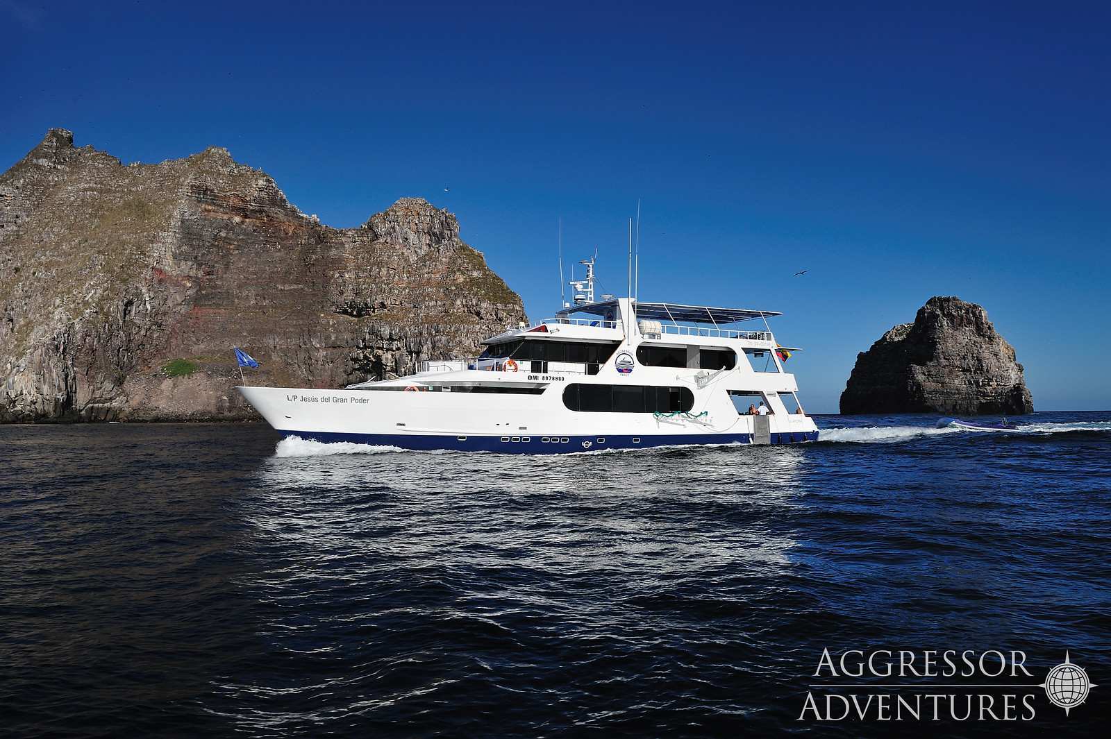 Galapagos Aggressor III - Galapagos Islands liveabaord