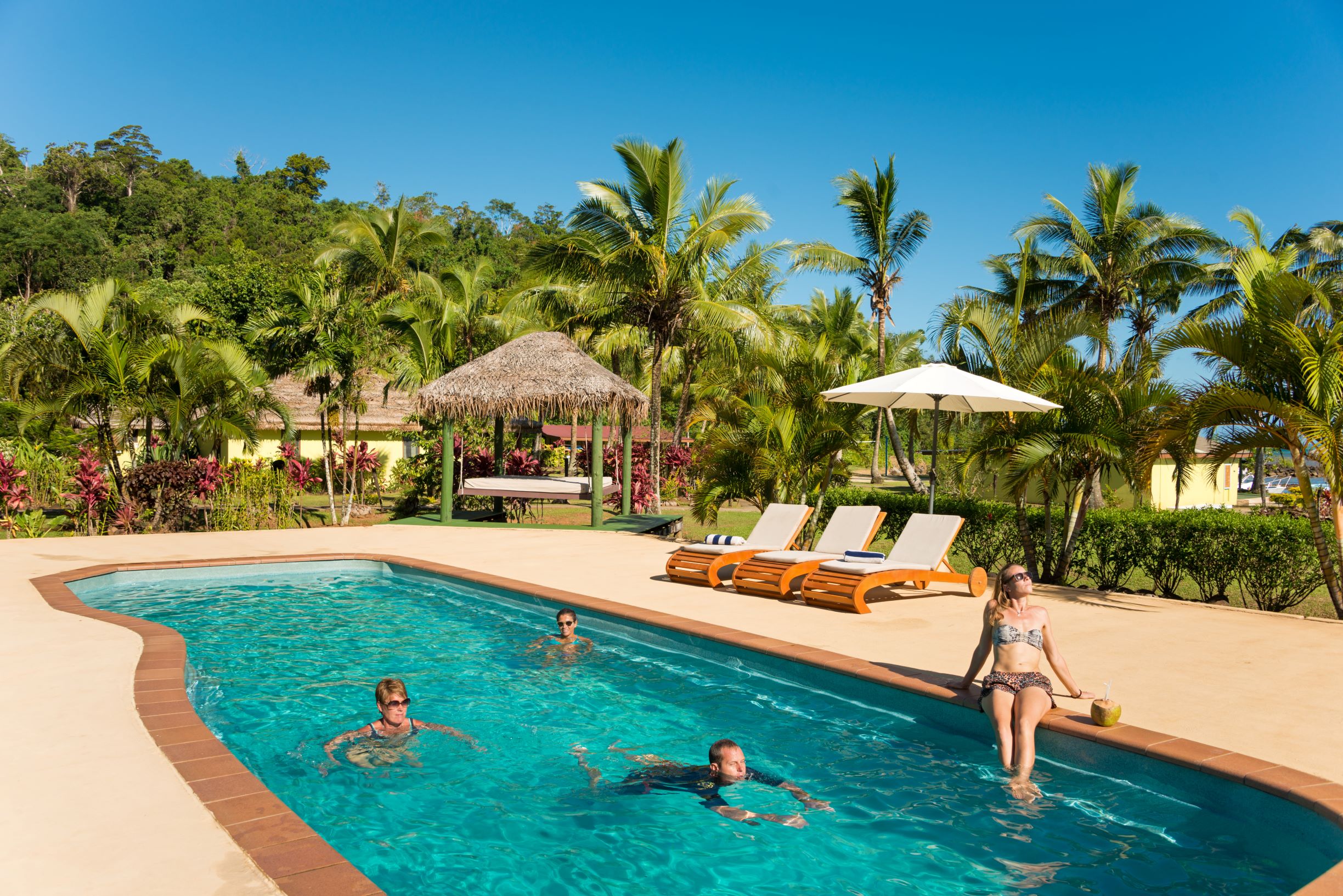 Waidroka Bay Resort - Fiji pool