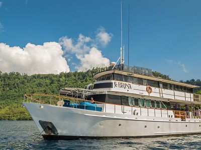 MV FeBrina - Papua New Guinea liveaboard