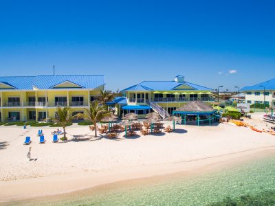 Wyndham Reef Resort Grand Cayman Beach