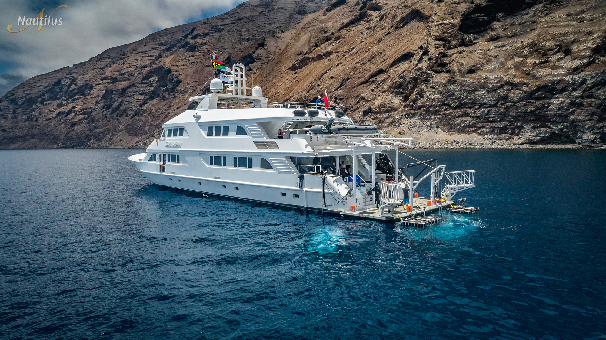 Nautilus Belle Amie Liveaboard - Socorro Island, Mexico