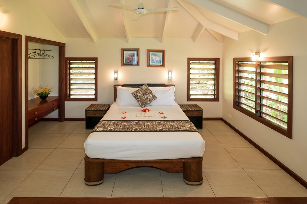 Volivoli Beach Resort, Fiji bedroom