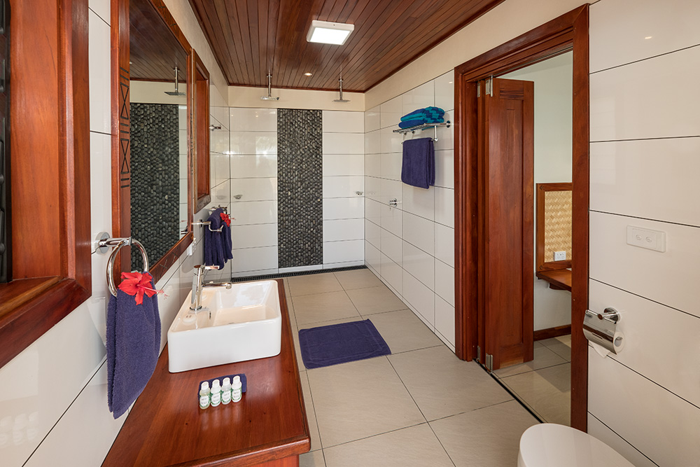 Volivoli Beach Resort, Fiji bedroom ensuite