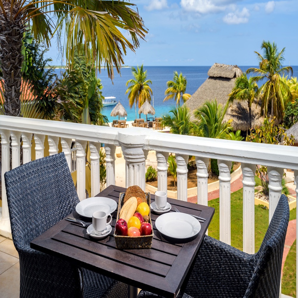 Buddy Dive Resort - Bonarie 3 bedroom balcony