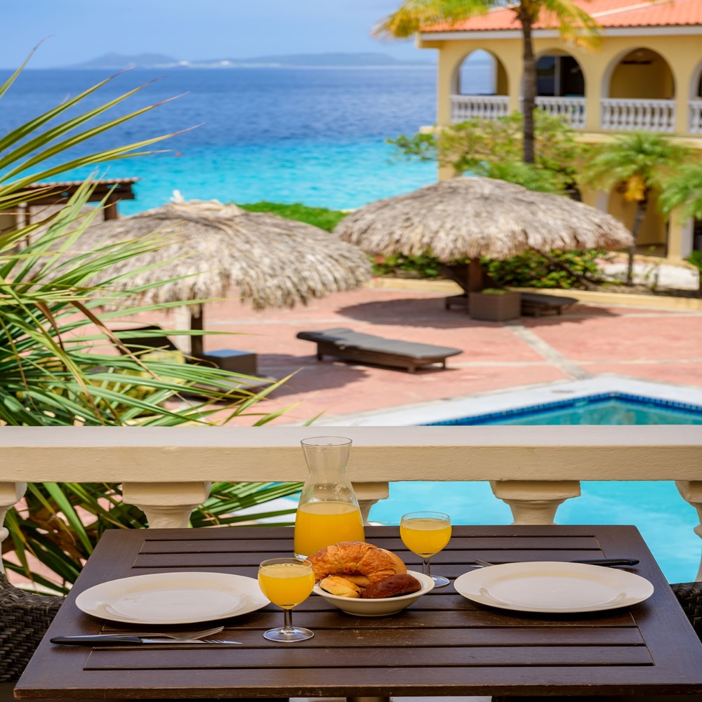 Buddy Dive Resort - Bonarie 2 bedroom balcony