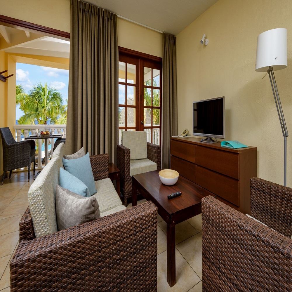Buddy Dive Resort - Bonarie 1 bedroom living room