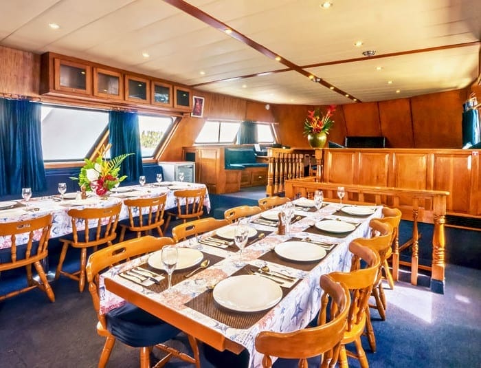 Atlantis Adventure Liveaboard - Philippines dining room
